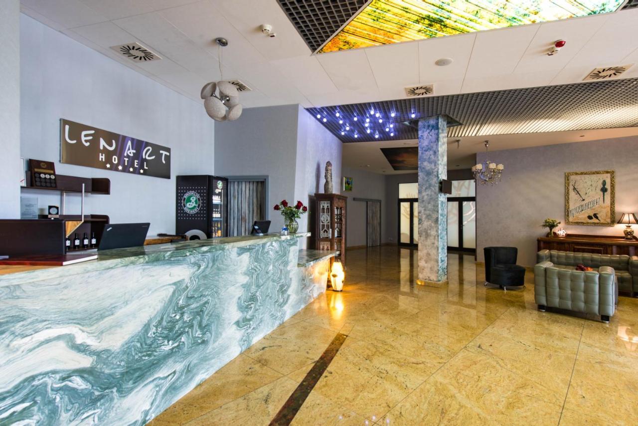 里纳特酒店 威利兹卡 外观 照片